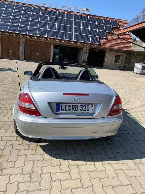 Gebraucht Mercedes SLK200 163 PS (119 kW) 2005 Silber Cabrio