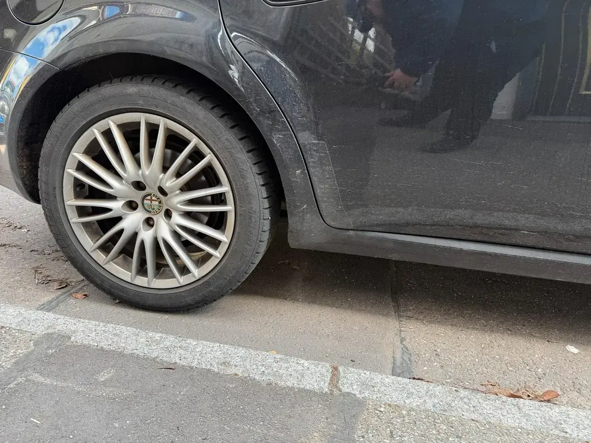 Gebraucht Alfa Romeo 159 150 PS (110 kW) 2009 Schwarz Kombi