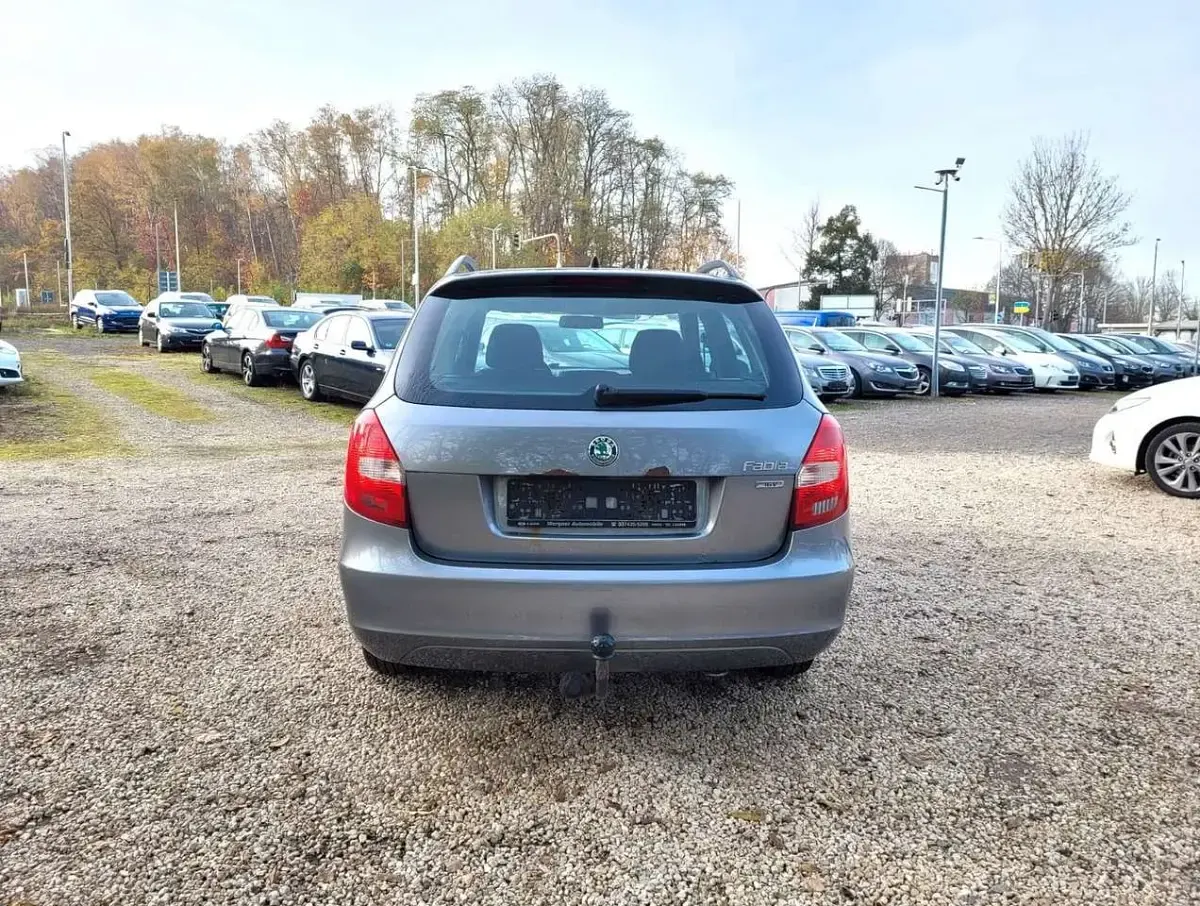 Gebraucht Skoda Fabia Cool Edition 86 PS (63 kW) 2012 Platingrau metallic Kombi