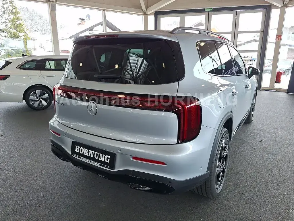Gebraucht Mercedes GLB250 200 kW (272 PS) 2026 Metalliclack hightechsilber metallic SUV