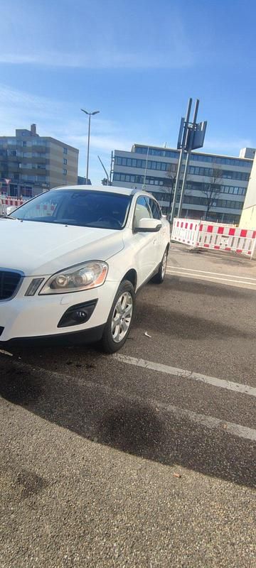 Gebraucht Volvo XC60 175 PS (128 kW) 2010 Weiß SUV