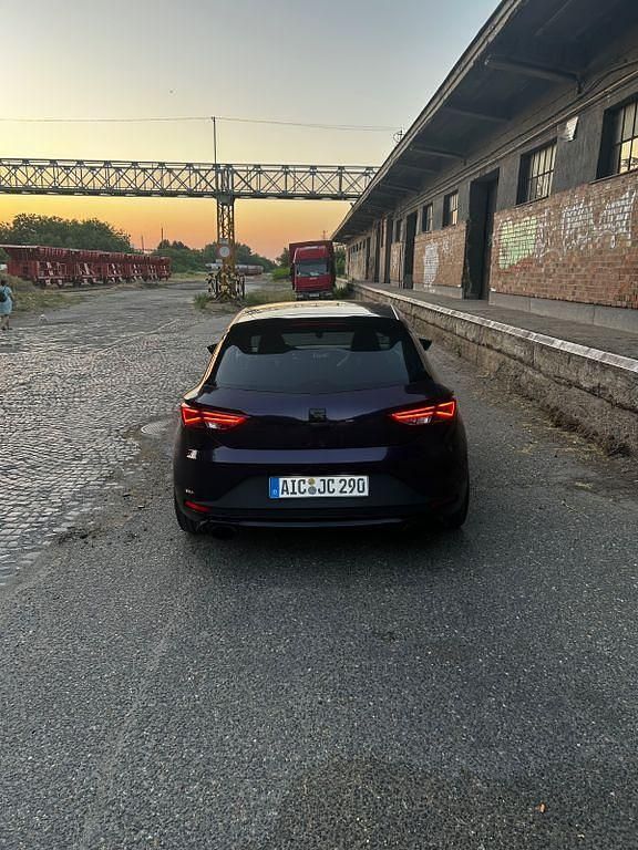 Gebraucht Seat Leon SC Cupra 290 290 PS (213 kW) 2016 Violet Kleinwagen