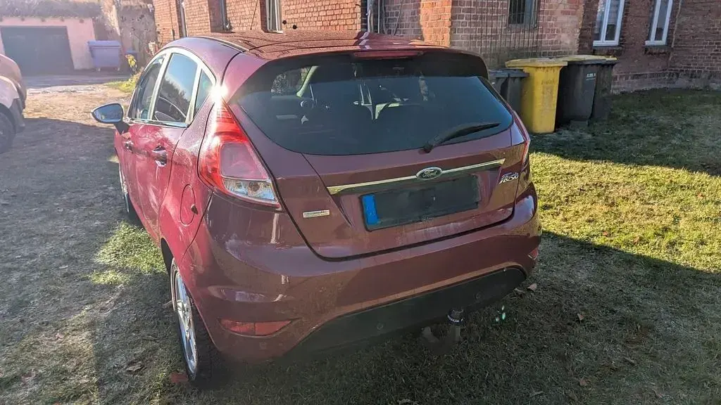 Gebraucht Ford Fiesta Titanium 101 PS (74 kW) 2013 Limousine