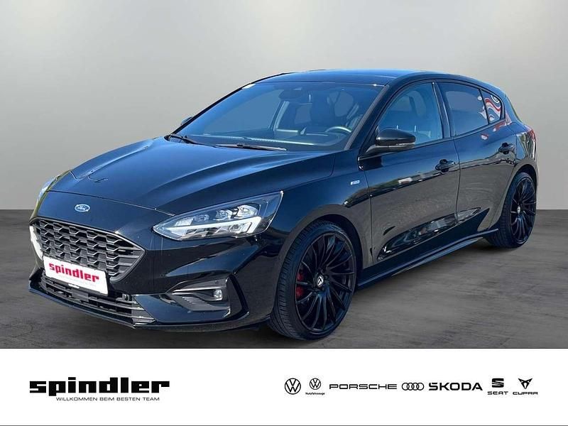 Używany Ford Focus ST-Line 182 KM (133 kW) 2019 Czarny Sedan/Limuzyna