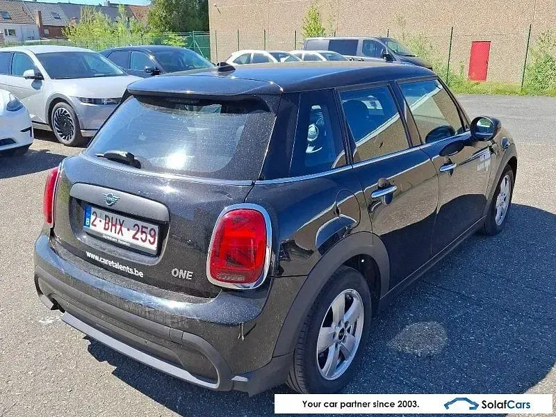 Occasion Mini ONE 102 PK (75 kW) 2021 Zwart Hatchback