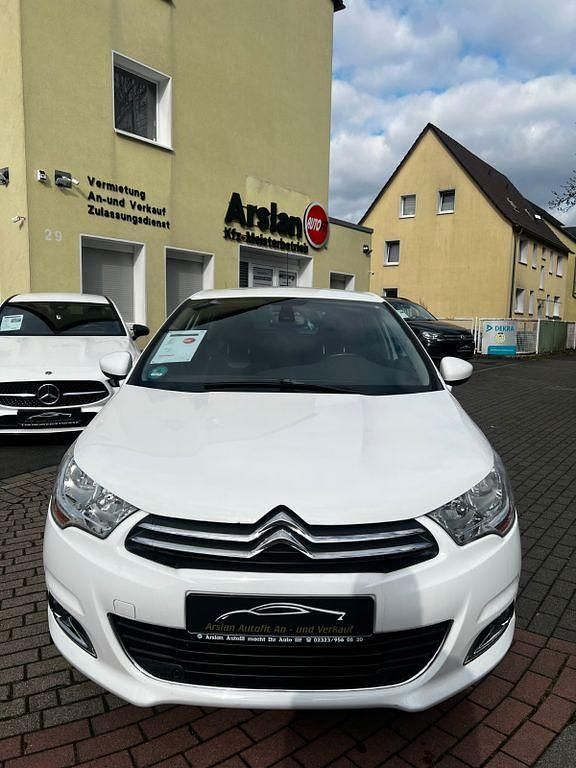 Gebraucht Citroën C4 Exclusive 156 PS (114 kW) 2012 Weiß Limousine
