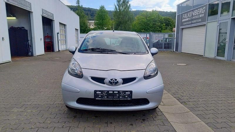 Gebraucht 2008 Toyota Aygo Kleinwagen | 3.699 € (Teuer) - Bild 1/4