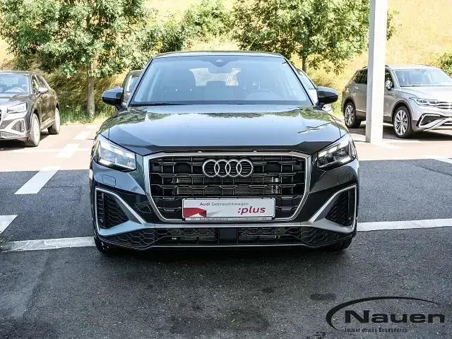 Gebraucht Audi Q2 S-Line 150 PS (110 kW) 2025 Daytonagrau SUV
