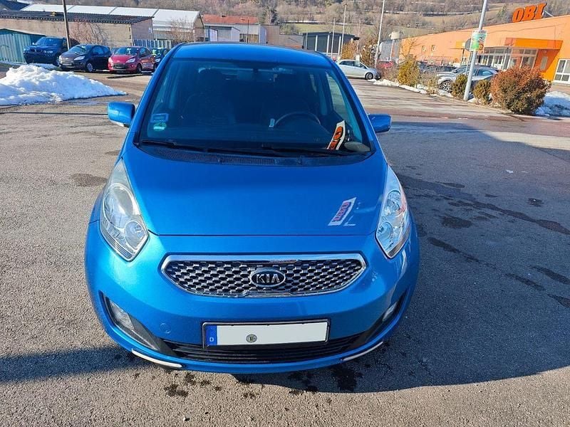 Blau Gebraucht 2011 Kia Venga Spirit Kleinwagen | 7.697 € (Fairer Preis) - Bild 1/4