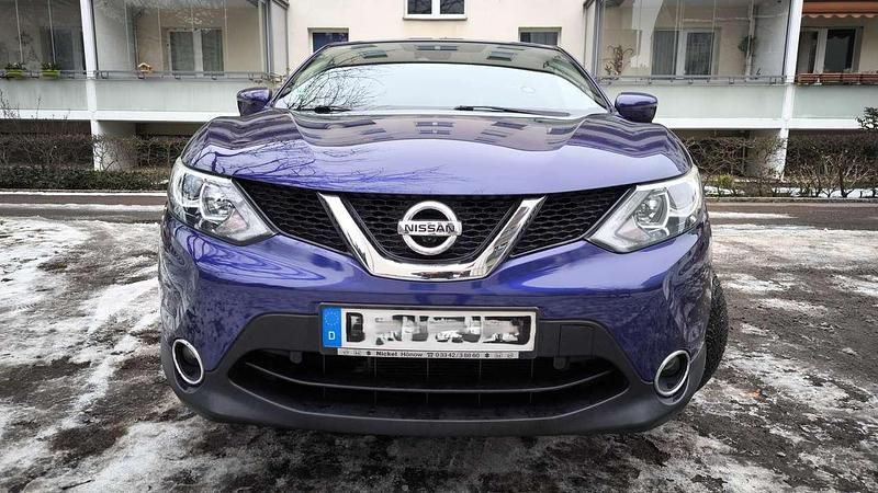 Gebraucht Nissan Qashqai 360º 116 PS (85 kW) 2015 Blau SUV