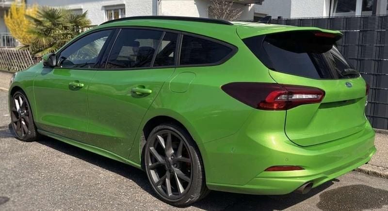 Gebraucht Ford Focus S 280 PS (205 kW) 2024 Grün Kombi