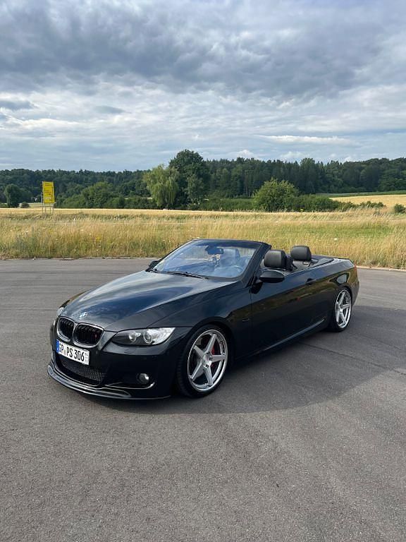 Schwarz Gebraucht 2009 BMW 335 Cabriolet M Performance Cabrio | 21.000 € (Etwas zu teuer) - Bild 1/4