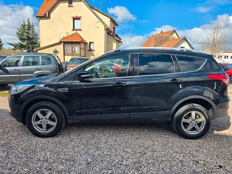 Gebraucht Ford Kuga SYNC Edition 140 PS (102 kW) 2014 Schwarz SUV