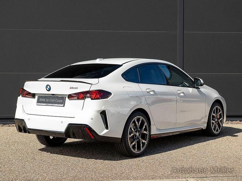 Gebraucht BMW 220 Shadowline 170 PS (125 kW) 2025 Weiß Coupé