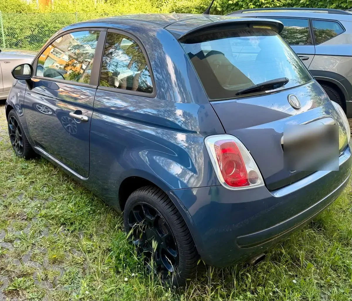 Gebraucht Fiat 500 86 PS (63 kW) 2011 Blau Kleinwagen