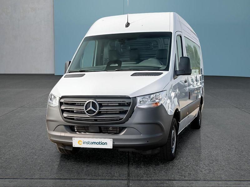 Weiß Gebraucht 2024 Mercedes Sprinter Van | 60.849 € - Bild 1/4