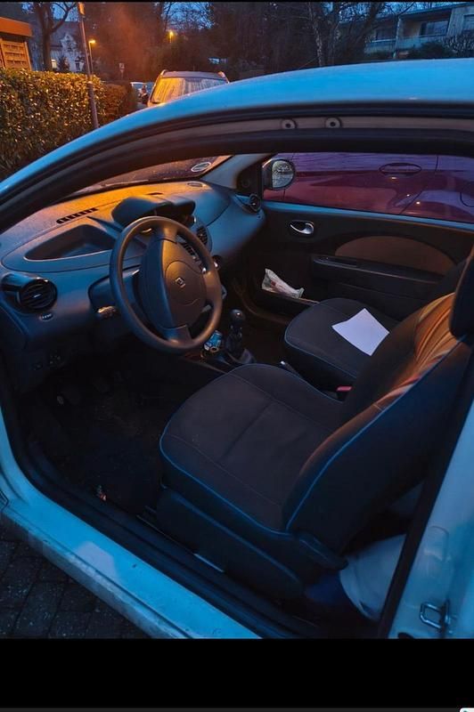 Gebraucht Renault Twingo 75 PS (55 kW) 2011 Weiß Kleinwagen