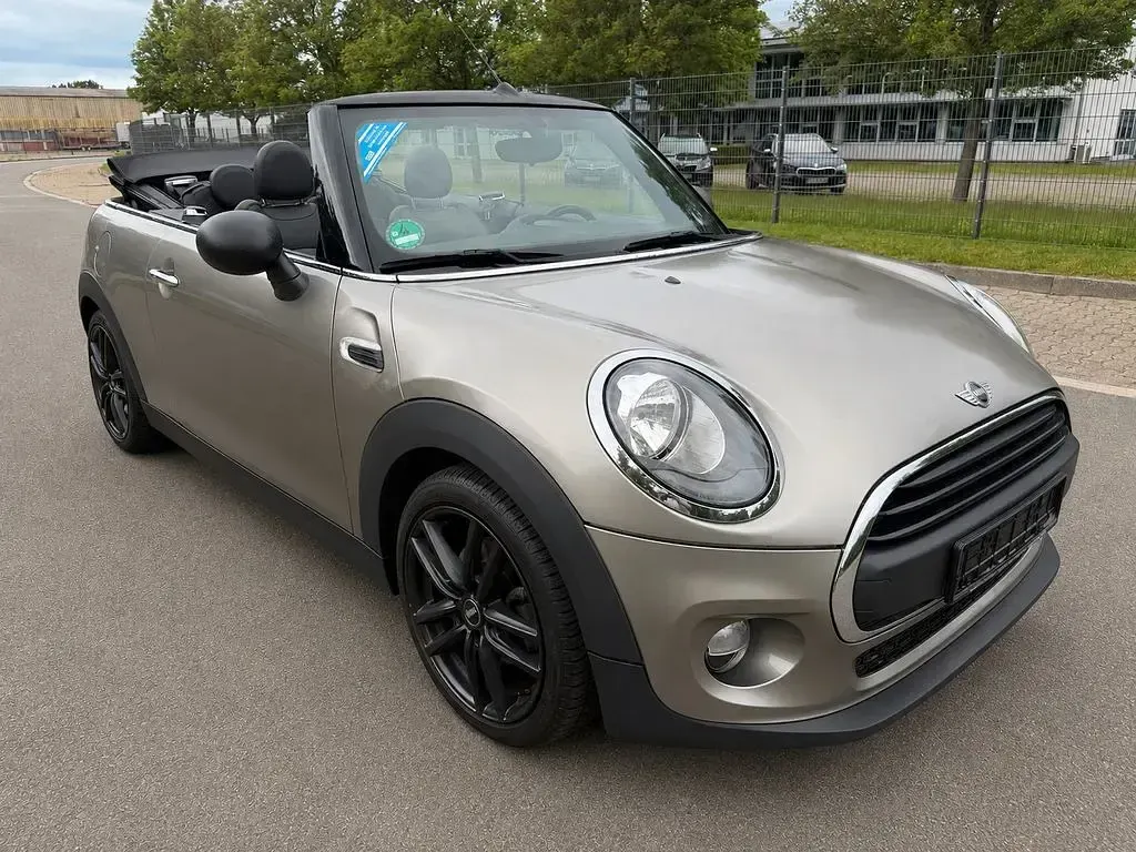Gebraucht Mini One Cabriolet 102 PS (75 kW) 2016 Silber Cabrio