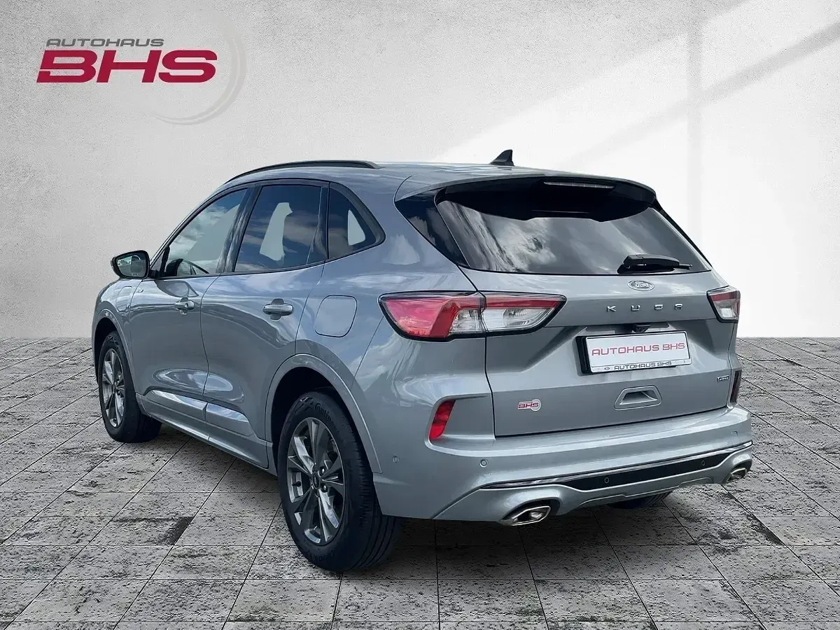 Gebraucht Ford Kuga ST-Line X 225 PS (165 kW) 2021 Solarsilver (silber) SUV