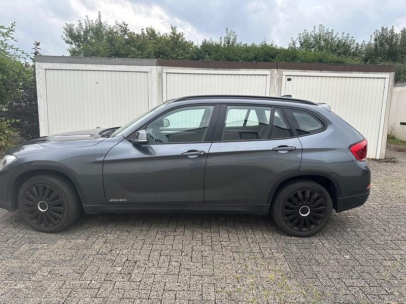 Gebraucht BMW X1 165 PS (121 kW) 2014 Silber SUV