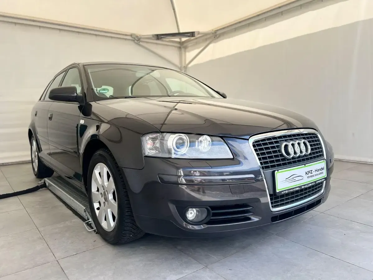 Gebraucht Audi A3 Ambiente 160 PS (117 kW) 2007 Grau Kleinwagen