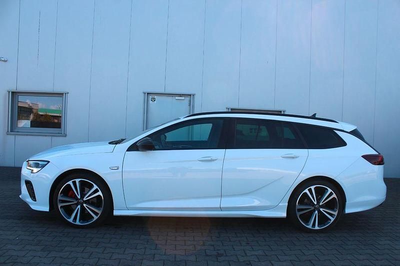 Gebraucht Opel Insignia Ultimate 174 PS (127 kW) 2022 Weiß Kombi