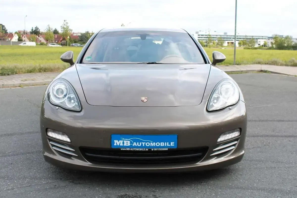 Gebraucht Porsche Panamera 4 299 PS (219 kW) 2010 Libell tuerkis/ocean jade Kleinwagen