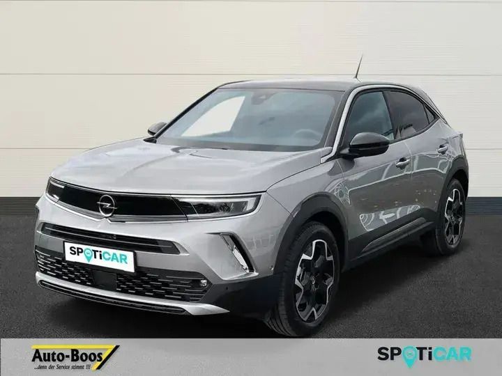 Kontrast grau metallic/ dach schwarz (metallic) Gebraucht 2023 Opel Mokka-e Ultimate SUV | 23.900 € (Etwas zu teuer) - Bild 1/4