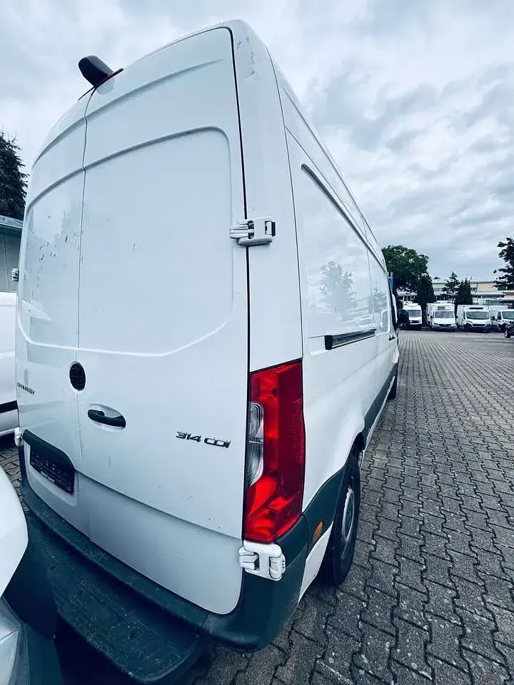 Gebraucht Mercedes Sprinter 163 PS (119 kW) 2020 Van
