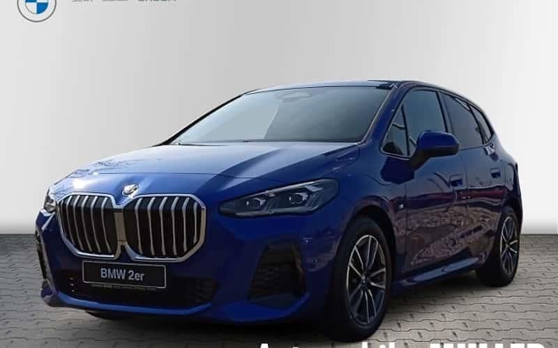 Blau Gebraucht 2025 BMW 220 Comfort Edition Kombi | 39.400 € (Etwas zu teuer) - Bild 1/4