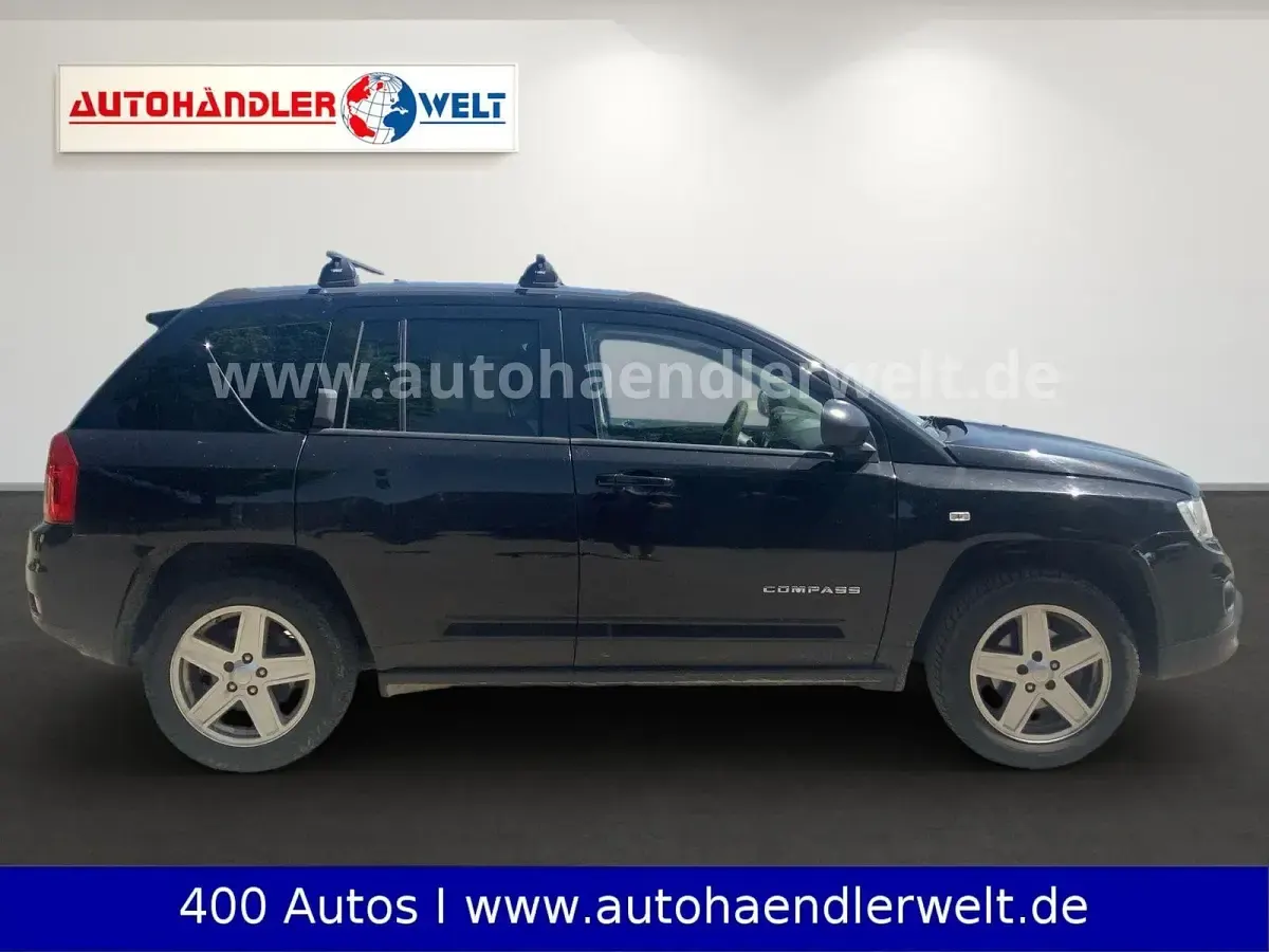 Gebraucht Jeep Compass 156 PS (114 kW) 2013 Schwarz SUV