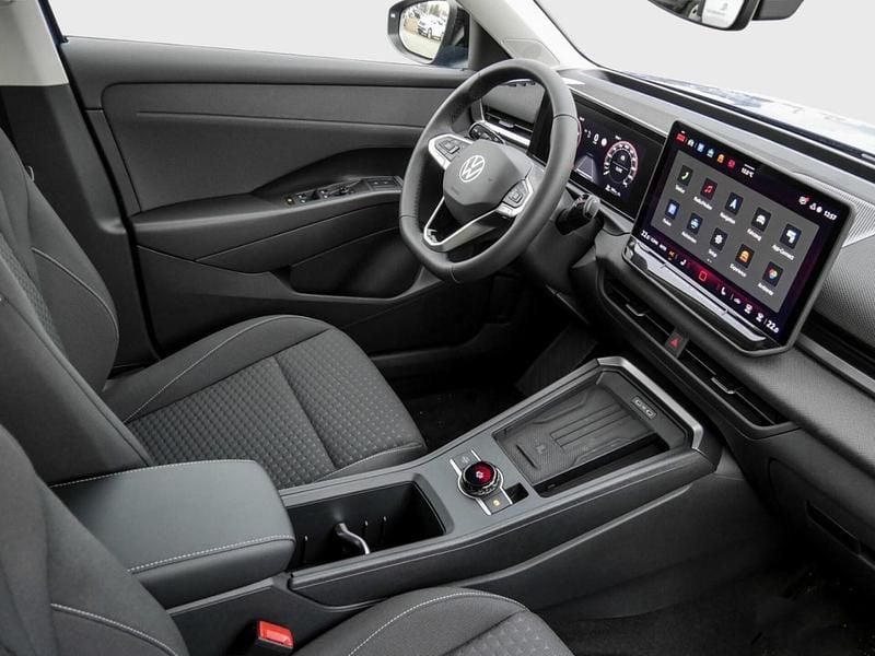 Second-hand VW T-Roc Life 150 CP (110 kW) 2026 SUV