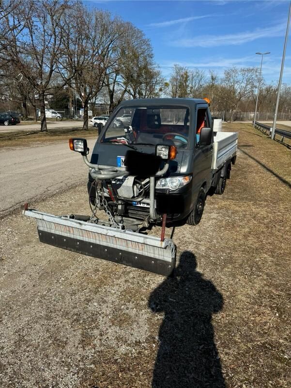 Gebraucht 2011 Piaggio Porter Kleinwagen | 7.999 € (Guter Preis) - Bild 1/4