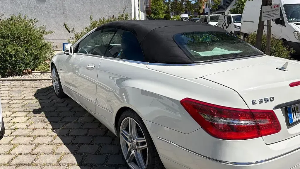 Gebraucht Mercedes E350 Elegance 292 PS (214 kW) 2010 Silber Cabrio