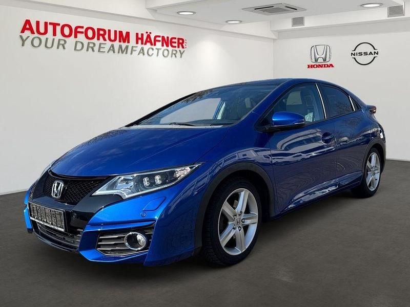 Gebraucht Honda Civic Executive 141 PS (103 kW) 2016 Brilliant sporty blue m. Limousine