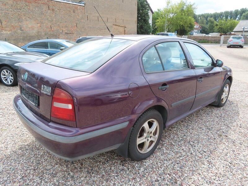 Gebraucht Skoda Octavia Style 116 PS (85 kW) 2000 Grau Limousine