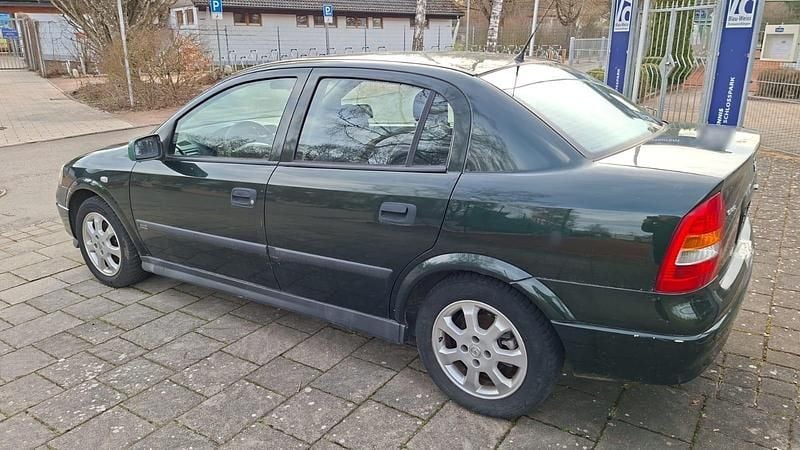 Gebraucht Opel Astra 101 PS (74 kW) 2001 Limousine