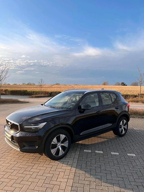 Gebraucht Volvo XC40 Pro 163 PS (119 kW) 2020 Schwarz SUV