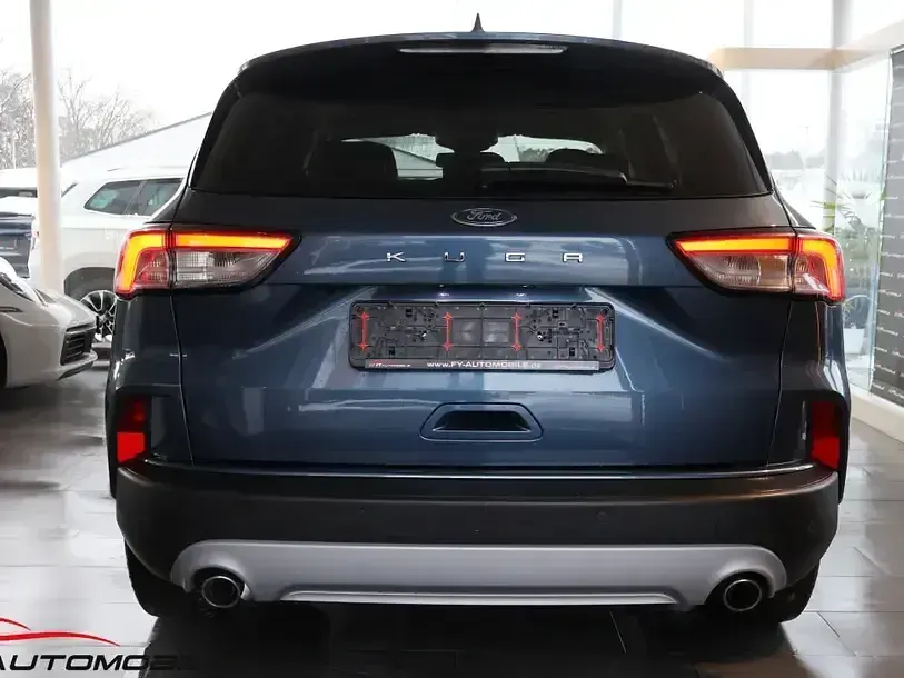 Usado Ford Kuga Titanium X 120 HP (88 kW) 2020 Azul SUV
