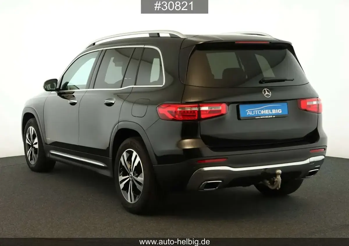 Gebraucht Mercedes GLB200 Progressive 150 PS (110 kW) 2021 Kosmosschwarz metallic SUV