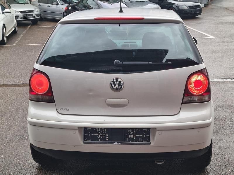 Gebraucht VW Polo Edition 69 PS (50 kW) 2007 Weiß Kleinwagen