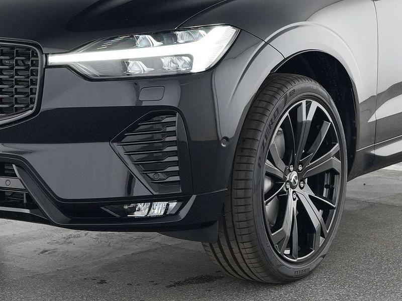 Gebraucht Volvo XC60 Plus 250 PS (183 kW) 2025 Schwarz SUV