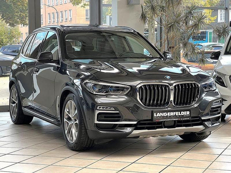 Sophistograu brillanteffekt metalli Gebraucht 2020 BMW X5 xLine SUV | 55.800 € (Etwas zu teuer) - Bild 1/4