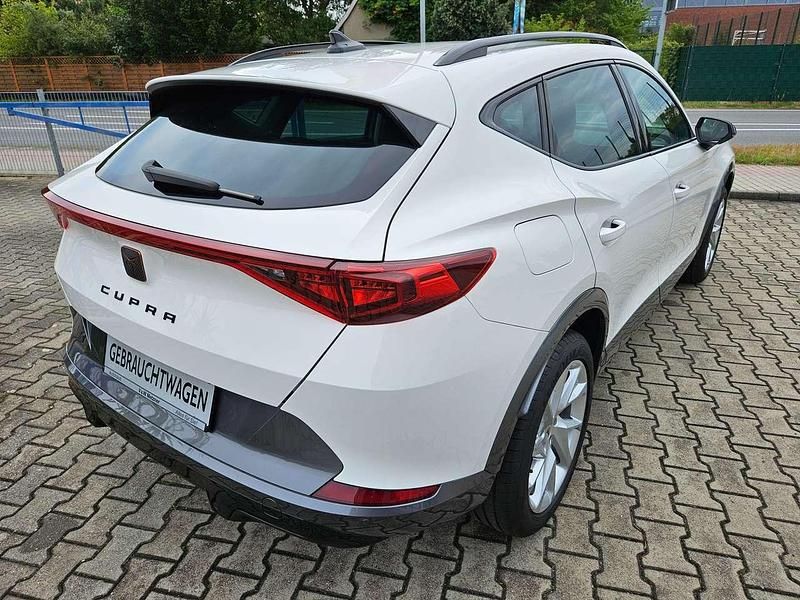 Gebraucht Cupra Formentor Basis 150 PS (110 kW) 2023 "candy" weiss SUV