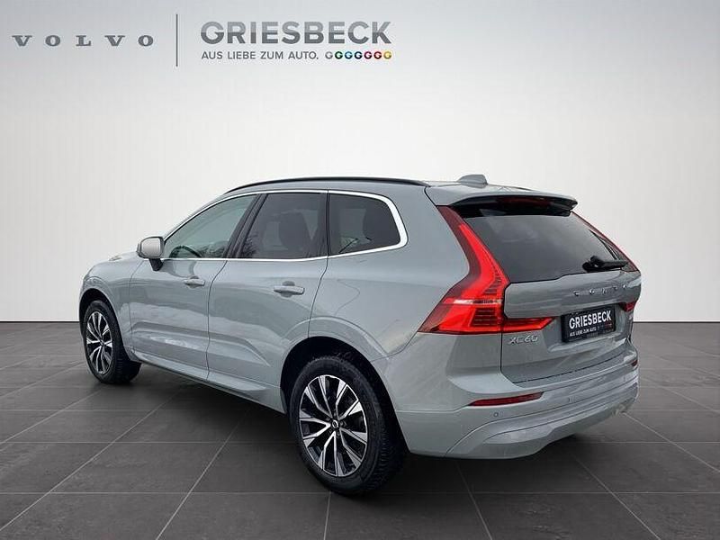 Gebraucht Volvo XC60 Core 250 PS (183 kW) 2024 Grau SUV