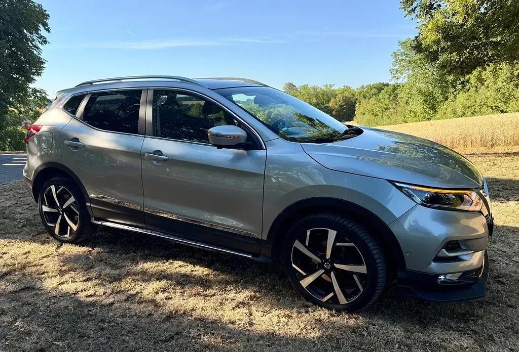 Gebraucht Nissan Qashqai 360º 159 PS (116 kW) 2019 Silber SUV