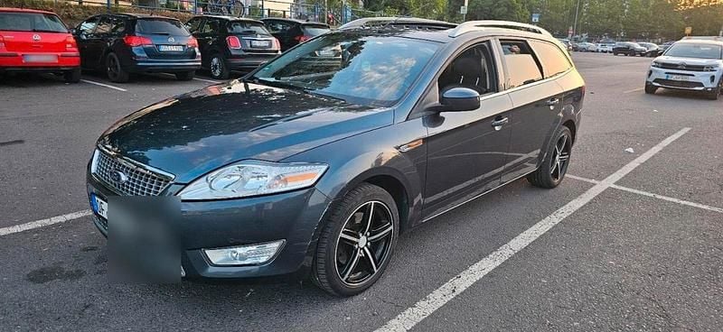 Gebraucht Ford Mondeo Titanium 200 PS (147 kW) 2010 Grau Kombi