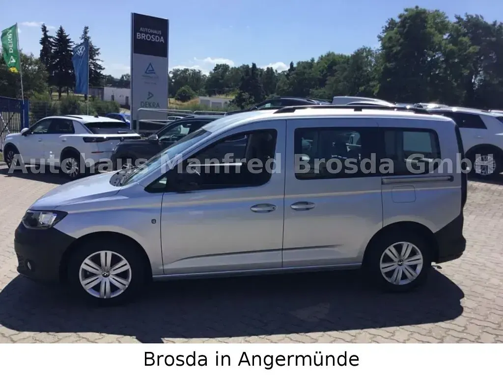 Gebraucht VW Caddy 114 PS (83 kW) 2023 Silber Van / Kleinbus