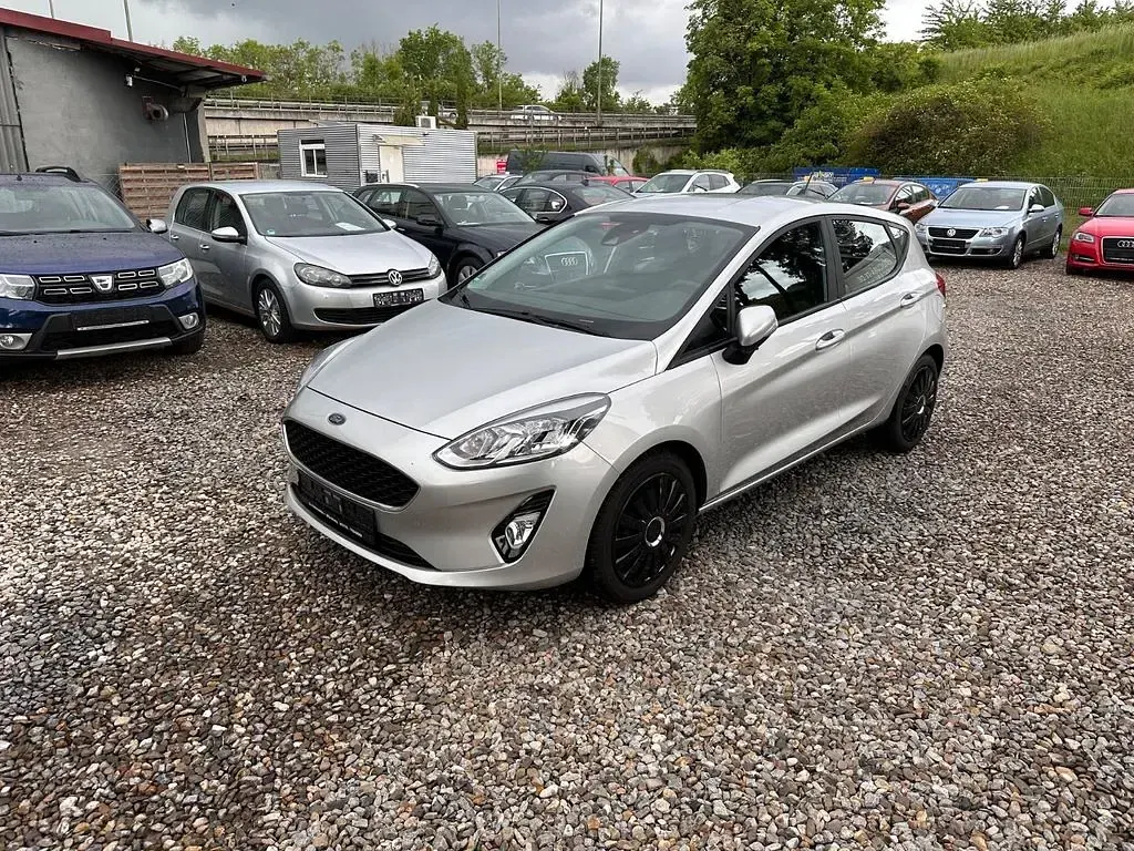 Gebraucht Ford Fiesta Cool & Connect 86 PS (63 kW) 2020 Silber Kleinwagen