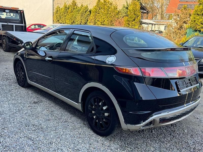 Gebraucht Honda Civic Executive 140 PS (102 kW) 2006 Schwarz Limousine